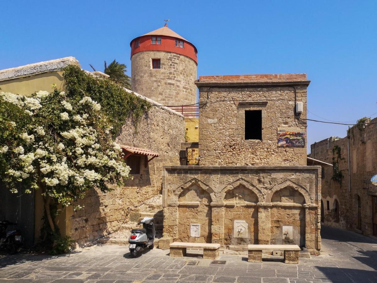 Voyaz Boutique Apartments & Suites -Old Town Rhodes City エクステリア 写真