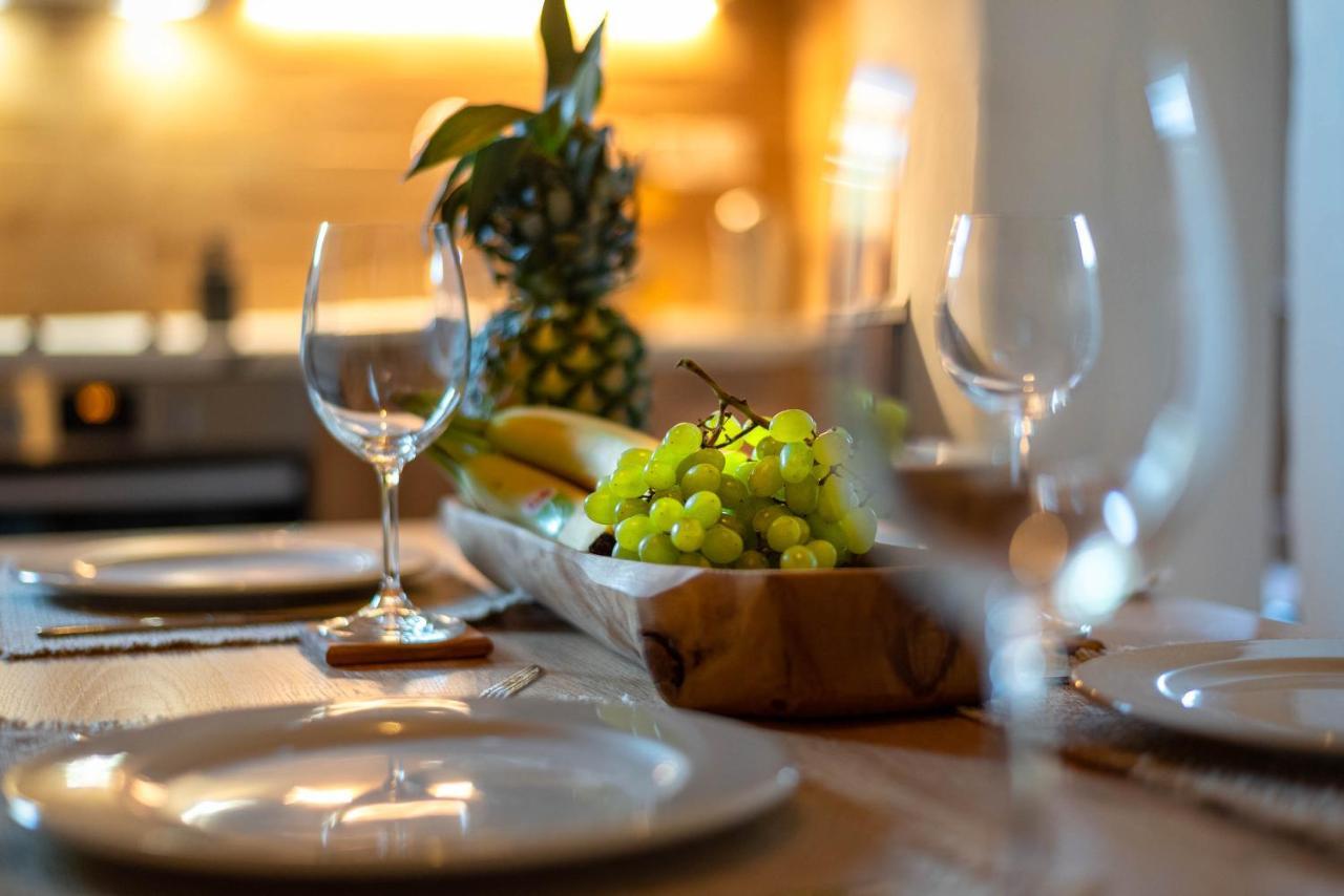 Voyaz Boutique Apartments & Suites -Old Town Rhodes City エクステリア 写真